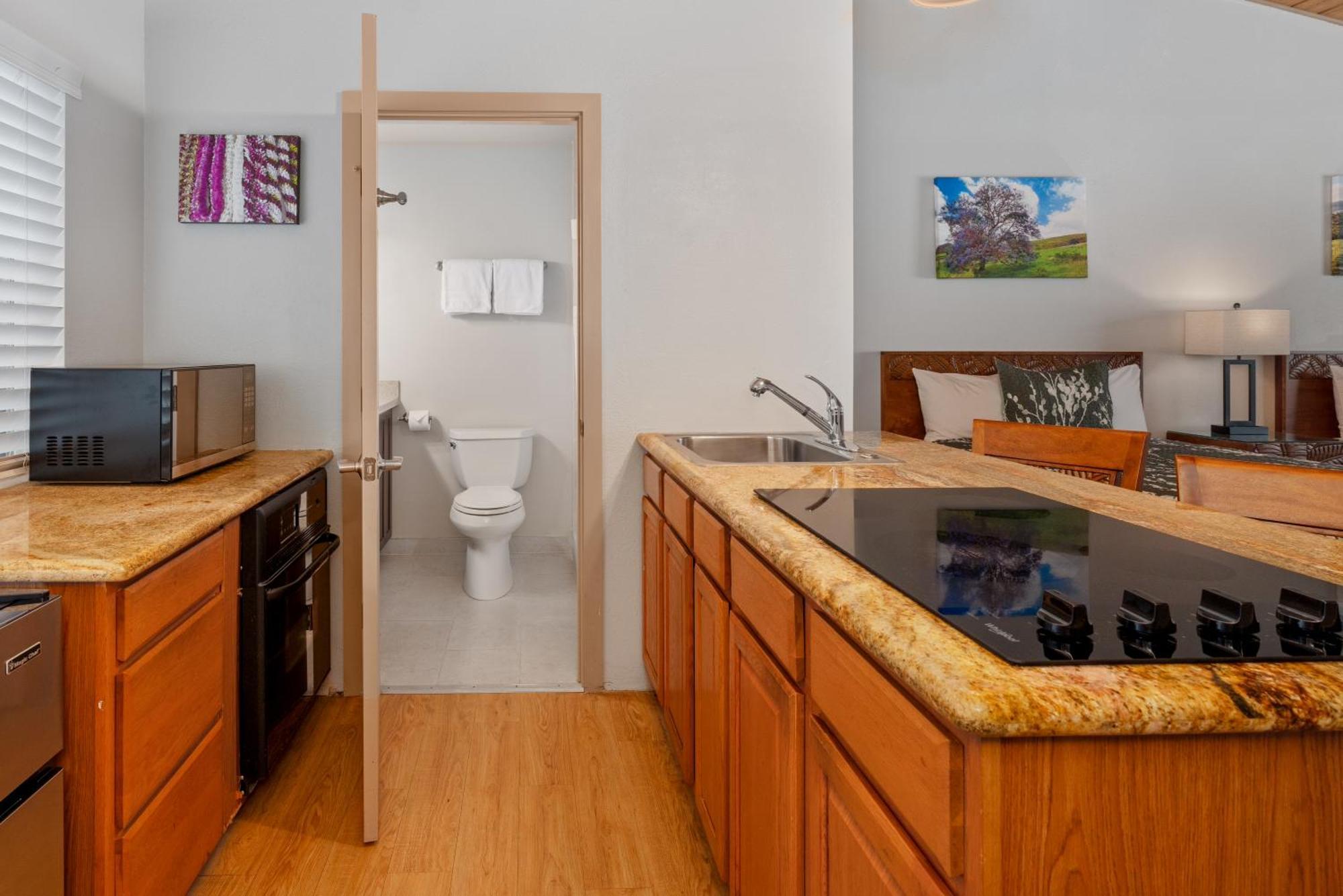 Castle Waimea Country Lodge Екстер'єр фото